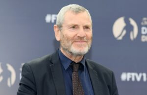 Tchéky Karyo, ator de ‘The Missing’, ‘Addicted to Love’ e ‘Bad Boys’, morre aos 72 anos Tchéky Karyo, ator de 'The Missing', 'Addicted to Love' e 'Bad Boys', morre aos 72 anos