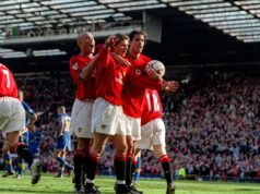 Temporada 2001/02 do Manchester United, posição final, artilheiro, partidas memoráveis Ruud van Nistelrooy comemora contra o Fulham