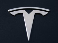 Tesla faz recall do sistema de bateria AC Powerwall 2 devido a riscos de incêndio Tesla faz recall do sistema de bateria AC Powerwall 2 devido a riscos de incêndio