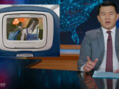 ‘The Daily Show’ prevê que os arquivos de Epstein ‘serão mais censurados do que a versão de avião de Anora’ quando lançados | Vídeo 'The Daily Show' prevê que os arquivos de Epstein 'serão mais censurados do que a versão de avião de Anora' quando lançados | Vídeo