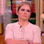 'The View': Sara Haines lança uma bomba F no ar depois que Mentalist adivinha corretamente - e revela - seu código PIN do caixa eletrônico