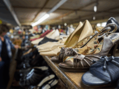 Thrifter encontra botas de segunda mão – não posso acreditar no que Sole revela: ‘Jackpot’ Rachael O'Connor