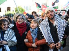 Thunberg e Albanese juntam-se a protestos pró-Palestina na Itália Thunberg e Albanese juntam-se a protestos pró-Palestina na Itália