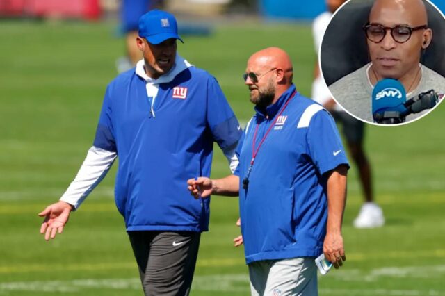 Tiki Barber critica jogador 'pequena puta' do Giants após vazamento O coordenador ofensivo do New York Giants, Mike Kafka, e o técnico Brian Daboll no treino de futebol.