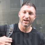 110425 tim tebow kal2.jpg