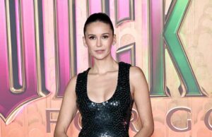 Todas as celebridades mais bem vestidas em novembro de 2025 – Nina Dobrev, mais Todas as celebridades mais bem vestidas em novembro de 2025 – Nina Dobrev, mais