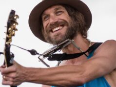 Todd Snider, cantor e compositor que cativou os fãs de música americana com honestidade e inteligência estimulantes, morre aos 59 anos Todd Snider, cantor e compositor que cativou os fãs de música americana com honestidade e inteligência estimulantes, morre aos 59 anos