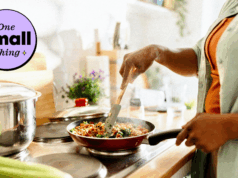 Tome um banho escuro, experimente a dieta do portfólio e alivie a dor nas costas com salsa sentada – e mais 6 dicas de saúde para ajudá-lo a ter uma ótima semana Tome um banho escuro, experimente a dieta do portfólio e alivie a dor nas costas com salsa sentada – e mais 6 dicas de saúde para ajudá-lo a ter uma ótima semana