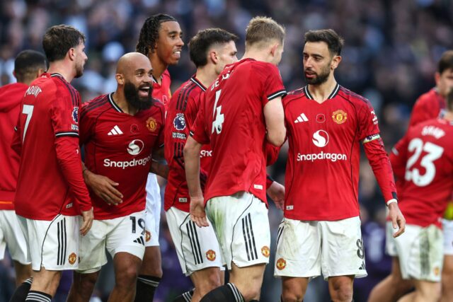 Torcedores do Manchester United votam no melhor jogador em campo ícone de correio