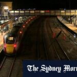 Trabalhador ferroviário foge para o resto da vida após esfaqueamento