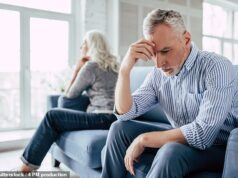 Tratei inúmeras mulheres de meia-idade que se ressentiam de seus maridos indiferentes. Este é o sinal definitivo de que seu casamento está à beira do abismo… e o plano de ação que dou às minhas pacientes para salvar seu relacionamento: DR MAX PEMBERTON Casais mais velhos podem começar a querer coisas diferentes, o que leva a problemas