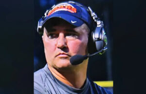 Treinador desaparecido procurado por acusações de abuso sexual infantil deixado com arma: Família Polícia do Estado da Virgínia - FOTO: Travis Turner é visto em uma foto sem data divulgada pela Polícia do Estado da Virgínia.