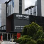 Três pedestres levados às pressas para o hospital após acidente de carro no oeste de Sydney