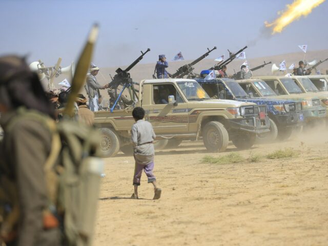 Tribunal Houthi condena 17 à morte acusados ​​de espionar para Israel e Ocidente
