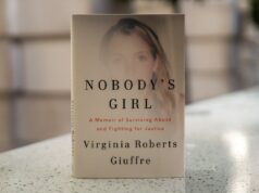 Tribunal decide que Virginia Giuffre morreu sem testamento e nomeia administradora A copy of the book
