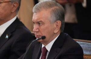 Trump anuncia acordo comercial com o Uzbequistão Trump anuncia acordo comercial com o Uzbequistão