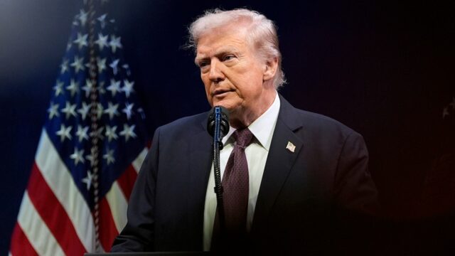 Trump apregoa 'tremendo progresso', mas diz que se encontrará com Trump apregoa 'tremendo progresso', mas diz que se encontrará com Putin e Zelenskyy 'SOMENTE quando' o acordo de paz for finalizado