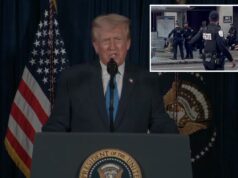 Trump critica Biden ‘desastroso’ por programa de refugiados que permitiu que suposto atirador da guarda afegã de DC entrasse nos EUA O presidente Trump fazendo comentários em um pódio com o selo presidencial, ladeado pelas bandeiras dos EUA e presidenciais.