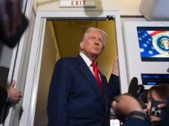 Trump descarta aviso de campanha de última hora: vote nos republicanos ou ‘VOCÊ VAI SE ARREPENDER DO DIA EM QUE VOTOU PARA DESTRUIR SUA VIDA!’ Yahoo news home