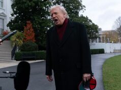 Trump diz que o seu humilhante plano de paz para a Ucrânia NÃO é uma “oferta final”, mas que a guerra deve terminar agora – enquanto mantém conversações sobre a crise com Starmer depois de os líderes europeus expressarem “preocupação” com o acordo O presidente dos EUA, Donald Trump, disse que o seu humilhante plano de paz para a Ucrânia não é uma “oferta final”, mas afirmou que a guerra deve terminar agora