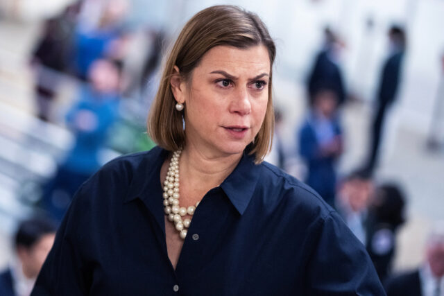 Trump os direcionou para execução. Eles não estão recuando.
