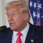 Trump pede ao Departamento de Justiça que investigue Bill Clinton sobre ligações com Epstein