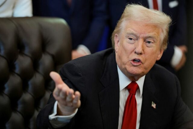 Trump pede aos legisladores que dêem dinheiro à saúde “diretamente Yahoo news home