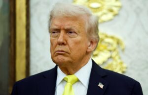 Trump promete reexaminar ‘cada estrangeiro’ que Biden deixou entrar na América após tiroteio na Guarda Nacional de DC Trump promete reexaminar 'cada estrangeiro' que Biden deixou entrar na América após tiroteio na Guarda Nacional de DC