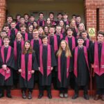Turma de 2.025 formandos homenageados na celebração anual da faculdade de agricultura