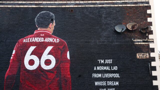 UEFA Champions League 2025-26: Mural de Trent desfigurado antes do regresso do Liverpool
