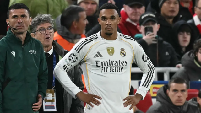 UEFA Champions League: Liverpool vence o Real Madrid no regresso UEFA Champions League: Liverpool vence o Real Madrid no regresso de Alexander-Arnold