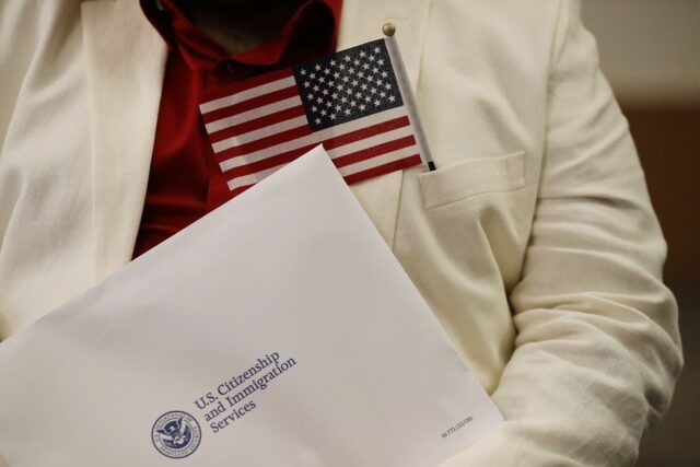 USCIS expande ferramentas para ajudar os estados a verificar a Billal Rahman