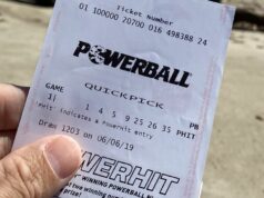Um australiano acordando US$ 50 milhões mais rico após pontuação na Powerball Um australiano acordando US$ 50 milhões mais rico após pontuação na Powerball