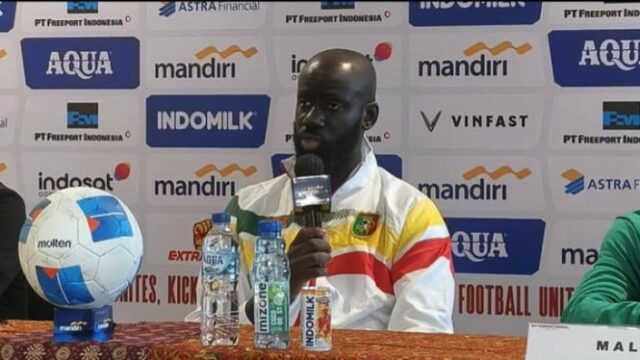 Um jogador sub-22 da seleção indonésia que recebeu elogios especiais Um jogador sub-22 da seleção indonésia que recebeu elogios especiais do técnico do Mali