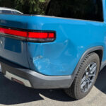 Um pequeno dente Rivian R1T custa mais do que um carro novo - aqui está o porquê