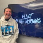 Uma pessoa misteriosa relata a descoberta de restos mortais ao vivo no programa de rádio da área de DC: 'Cara, chame a polícia!'