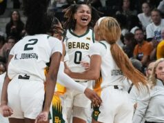 Uma surpresa entre os 10 primeiros, 27 pontos de Blakes e UConn disponíveis: o basquete universitário feminino está de volta! Uma surpresa entre os 10 primeiros, 27 pontos de Blakes e UConn disponíveis: o basquete universitário feminino está de volta!