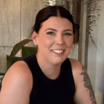 Mackenzie Stirling, sobrevivente da explosão da mina Cobar, ficou com perda auditiva permanente.