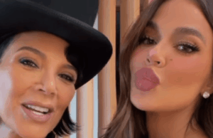 Veja as fantasias assustadoras e doces de Halloween de 2025 da família Kardashian-Jenner Veja as fantasias assustadoras e doces de Halloween de 2025 da família Kardashian-Jenner