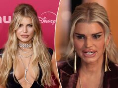 Veja o rosto de cirurgia plástica malfeita de Jessica Simpson em seu papel de atriz em ‘All’s Fair’ Veja o rosto de cirurgia plástica malfeita de Jessica Simpson em seu papel de atriz em 'All's Fair'