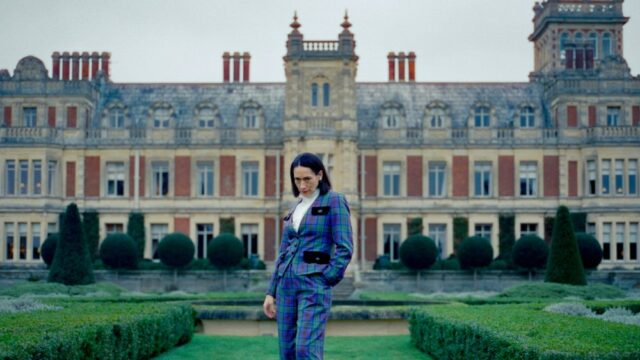 Vencedor de Tallinn, 'Lady', com a estrela de 'Fleabag' Sian Vencedor de Tallinn, 'Lady', com a estrela de 'Fleabag' Sian Clifford, dividido pelo diretor Samuel Abrahams