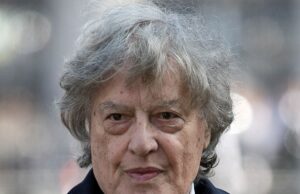 Vencedor do Oscar, Tom Stoppard morre aos 88 anos tom stoppard sub getty deslizar 1