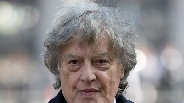 Vencedor do Oscar, Tom Stoppard morre aos 88 anos tom stoppard sub getty deslizar 1