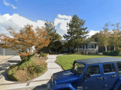 Venda fechada em San Jose: US$ 2,8 milhões para uma casa de quatro quartos 6540 Camélia Drive - Google Street View