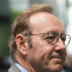 Ver: Kevin Spacey critica o Telegraph por sua 'manchete deliberadamente enganosa' de que ele é um sem-teto