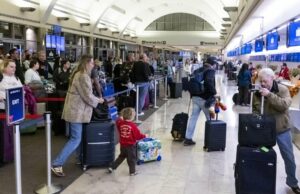 Viagens aéreas de Ação de Graças: acompanhe status de voos, atrasos e tendências de cancelamento on-line Viagens aéreas de Ação de Graças: acompanhe status de voos, atrasos e tendências de cancelamento on-line