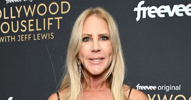 Vicki Gunvalson está confirmada para retornar ao ‘RHOC’ na 20ª Tudo-Vicki-Gunvalson-disse-sobre-Tamra-Juiz-s-Retorna-para-As-Reais-Donas-de-Casa-do-Condado-de-Orange- -203