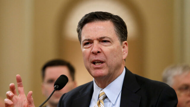 Vídeo: Trump ‘virá atrás de mim’, diz ex-diretor do FBI inocentado
