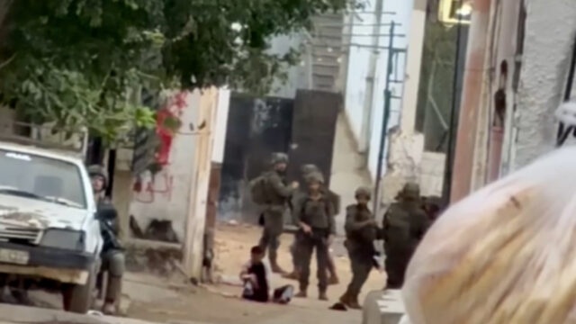 Vídeo mostra criança palestina após ser baleada pelas forças israelenses
