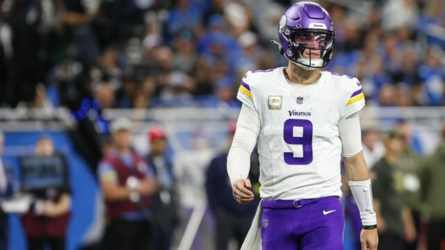 Vikes QB McCarthy explica alter ego, brilho viral
